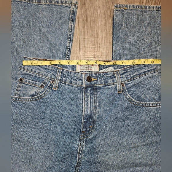 Levi Strauss stretch midrise bootcut jeans size 6 medium - Picture 7 of 9